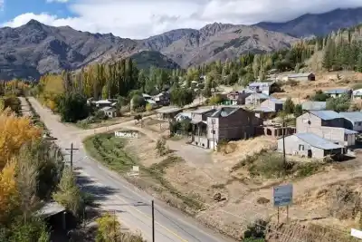 Invierten 73 millones para evitar que un arroyo desborde y amenace a Huinganco