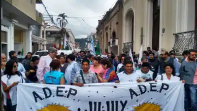 Jujuy: el gremio docente rechazó la oferta del Gobierno y alerta por una brecha del 58%