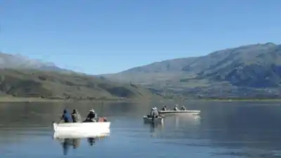 Comenzó la veda de pesca en un dique tucumano: qué pasa con el agua por la floración de algas