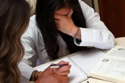 Una docente la humilló frente a sus compañeros y la madre la sacó del colegio