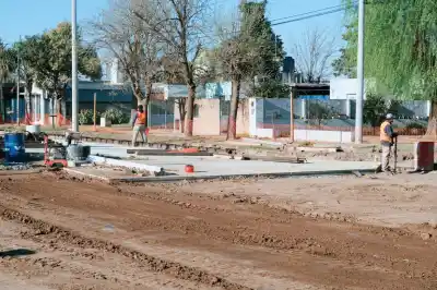 Arrancaron las obras en una avenida clave de Arroyito y ya se sabe qué tramo se hará primero