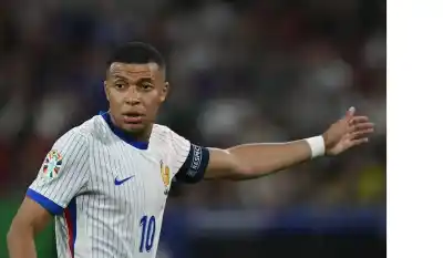 Error médico en el Real Madrid: ¿Le hicieron estudios en la rodilla equivocada a Mbappé?