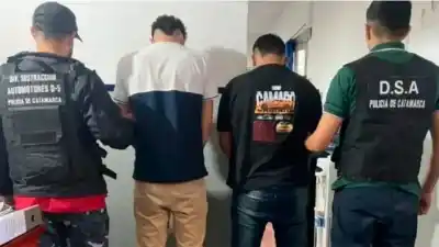 Operativo en la Terminal: Detienen a dos bandeños por una maniobra de alquiler de autos que terminó en venta