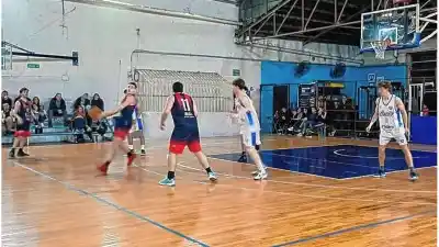 Liga Próximo: República del Oeste sigue firme y no encuentra rival