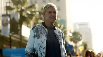 El inesperado giro que llevó a Ellen DeGeneres de vender ropa a ser la reina de la comedia