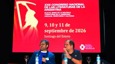Martín Kohan en Santiago: "gesto de resistencia" frente al hostigamiento