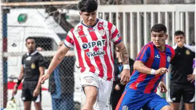 La reserva de Unión venció a San Lorenzo y quedó a un paso de los playoffs