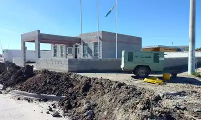 Casi seis años de espera: arrancó la obra de gas para la Vecinal de Santa Catalina