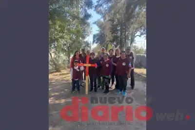 Caminan toda la noche hacia Mailín: la fe que los mueve a agradecer