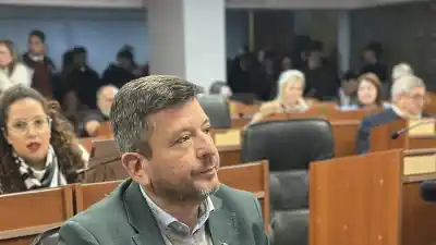 Ledesma cruzó a Monti y defendió las tasas en la boleta de luz