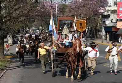La tradicional marcha gaucha que une fe e historia en Tucumán
