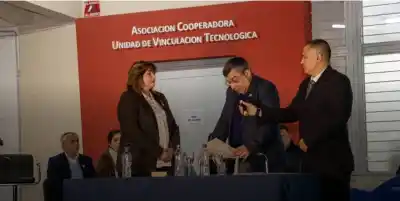 Una mujer rompió el molde en la FACET después de 112 años y esto es lo que quiere cambiar