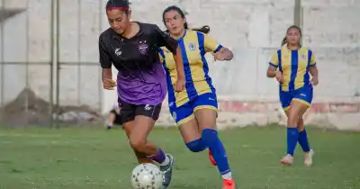 Vuelve el fútbol femenino: 12 equipos y una jornada a puro partido