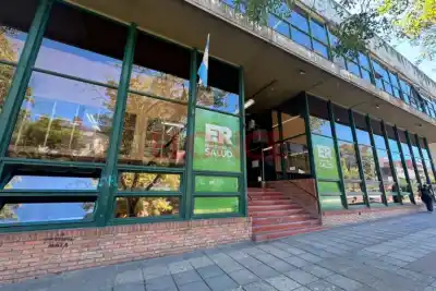 Ochenta días sin pisar el hospital: la enfermera entrerriana que ahora investiga la Provincia