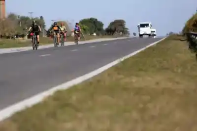 Ruta 9: ahora el peaje se paga sin efectivo, pero la autopista que esperan los tucumanos sigue en el limbo