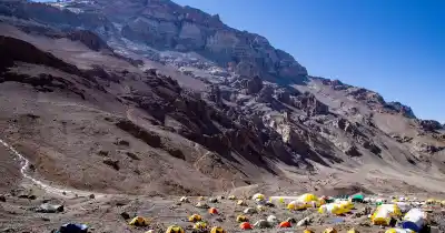 Aconcagua: los servicios de la montaña más alta de América cambian de manos por 20 años