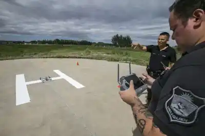 Neuquén: los drones policiales ya sobrevuelan la provincia y hay un detalle que cambia todo