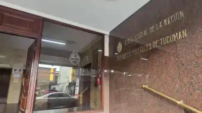 Lo citaron por una venta de materiales, pero la reunión terminó de otra manera: hay un ex comisionado en el banquillo