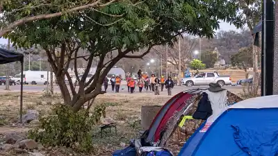 Caminan cientos de kilómetros, pero lo que una familia prepara en San Pedro los deja sin palabras