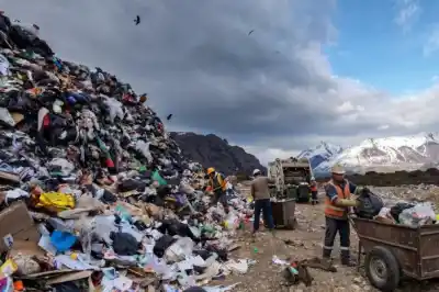 Bariloche lleva casi 20 años sin resolver su basura y ahora cuatro legisladores mueven una ficha clave