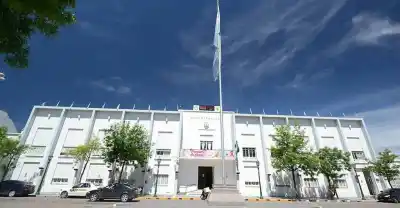 El negocio paralelo que montaron dos empleados municipales con las máquinas del Estado