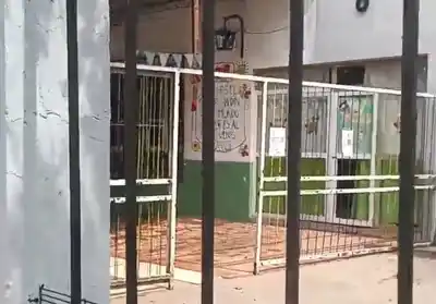 Una protesta sacude al Agrotécnico de Tafí Viejo: lo que encontraron en las mochilas de los alumnos