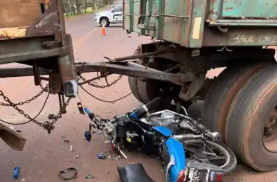 Choque fatal en Apóstoles: el motociclista murió horas después en el hospital