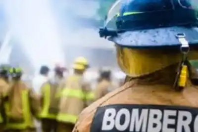El sirenazo de los bomberos que dejó al descubierto una deuda millonaria de la Nación