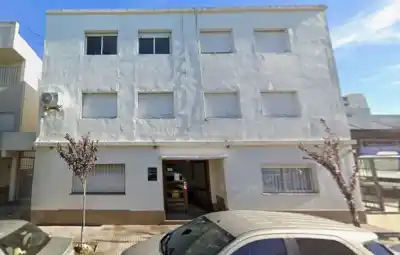 Hallazgo trágico en Bahía Blanca: una familia entera fue encontrada sin vida en su departamento