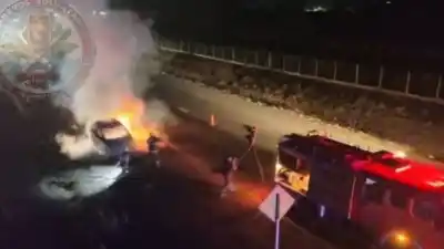 Ruta 34: el fuego consumió un auto en Pampa Blanca y hay un detalle que llamó la atención