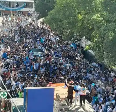 ¡El que sale Campeón del Mundo festeja como quiere!