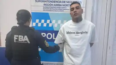 El rapero detenido por un arma de guerra revela su jugada antes de declarar: "Amenazaron a mi hijo"