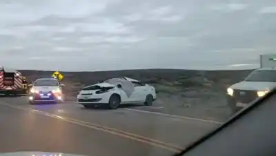 Viajaban desde Chile a Allen: el auto volcó en la ruta 237 y una mujer murió en el lugar