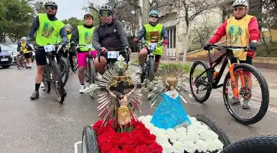 Arrancaron bajo la lluvia: 340 peregrinos pedalearon desde Metán y la historia detrás de la caravana