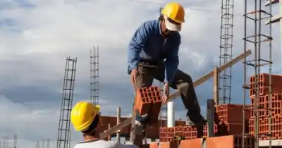 Santa Cruz se sienta con Nación por las viviendas frenadas: qué obra quiere quedarse