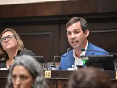 Presentan un pedido que pone en aprietos a Kicillof: ¿a dónde va la plata del juego online?