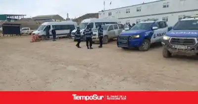 Los trabajadores de Cerro Negro no lo podían creer: la policía encontró esto adentro de la mina