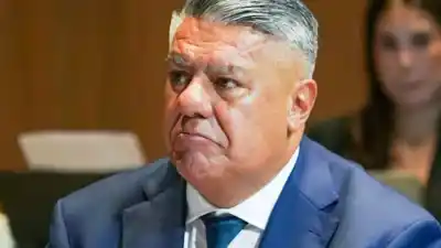 Lo que Tapia declaró que no tenía y apareció justo cuando lo imputaron