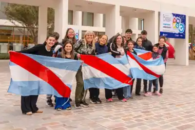 Entre Ríos manda a sus mejores estudiantes al desafío nacional: los tres destinos que sorprenden