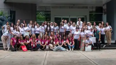 Voces Vitales: El encuentro en Santiago que está transformando el liderazgo femenino