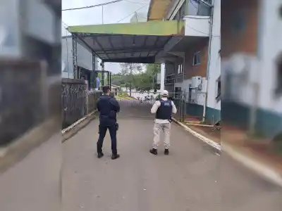 El río Uruguay no da tregua en Alba Posse: cerraron el paso a Brasil y el agua sigue subiendo