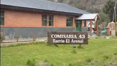 Entró por el patio, lo amenazó y se llevó todo: el calvario de un jubilado en San Martín de los Andes
