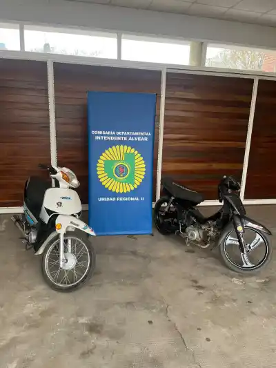 Allanaron dos casas en Intendente Alvear y las motos que encontraron no eran para pasear