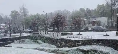 Villa Yacanto amaneció bajo un manto blanco: la nevada más grande del año