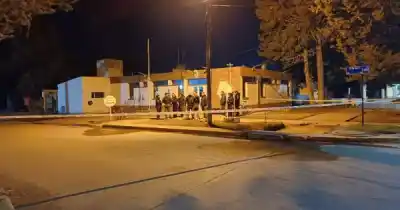 Prendió fuego su colchón en la comisaría para exigir un traslado: dos presos murieron