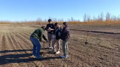 Analizaron más de 4.000 muestras de suelo y agua en Río Negro y Neuquén: el dato que preocupa a los productores