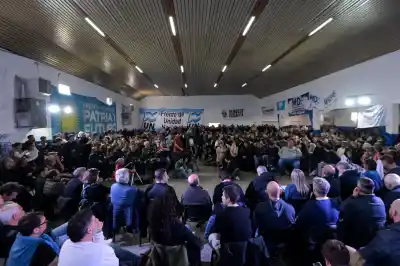 Se juntaron 22 municipios en Coronel Suárez y una frase sobre Massa heló el plenario