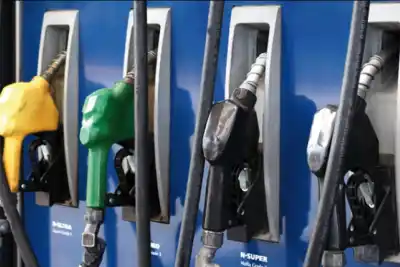 El Brent volvió a pasar los USD 100 y en Entre Ríos ya no saben cuándo cargarán más barato