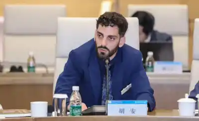 Un santarroseño se va a Shanghái: la beca que lo pone a estudiar el mundo desde China