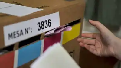 Santa Fe se prepara para una elección histórica: los nombres que ya suenan y el detalle que nadie quiere confirmar